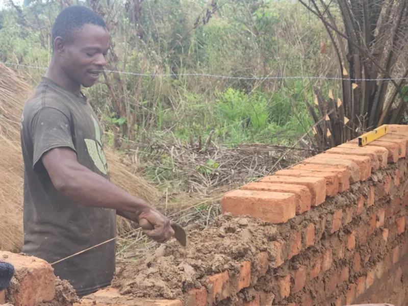 MONT DIYI